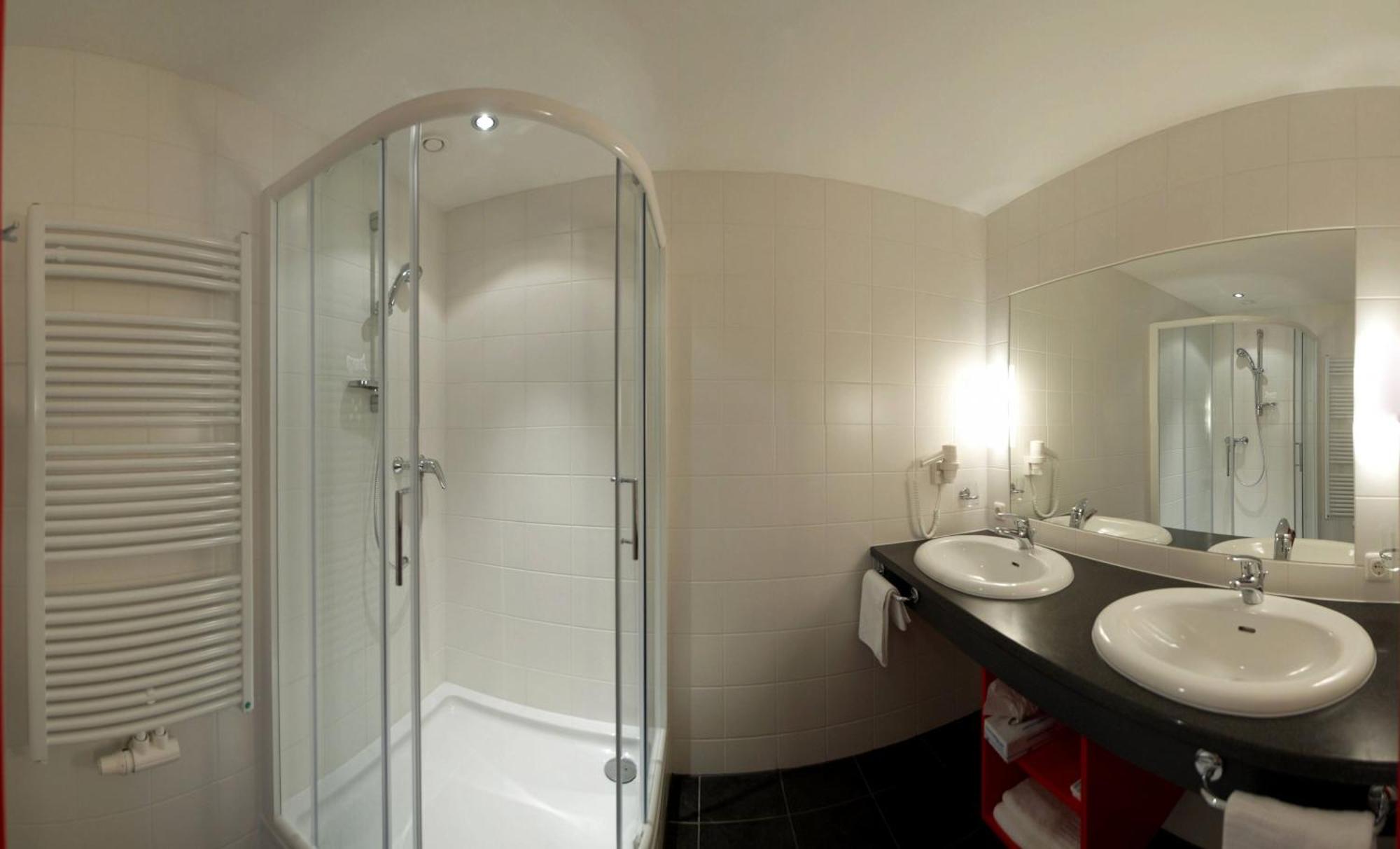 Hotel Zum Kirchenwirt Mariazell Buitenkant foto